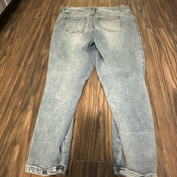 Spanx Ankle Skinny Jeans Pull On Light Vintage Wash - Picture 3 of 5
